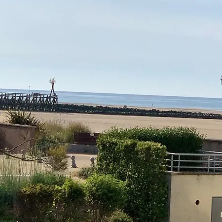 Avec Terrasse Vue 50 Metres De La 公寓 *